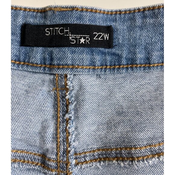 Stitch Star Floral Embroidered Fray Bottom Denim Shorts Womens Size 22W - Picture 8 of 10